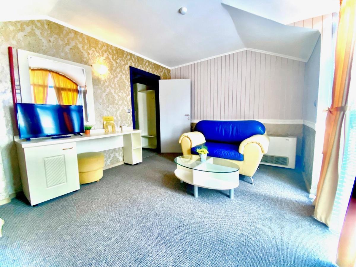 Boutique Hotel Royal Nesebar Bagian luar foto