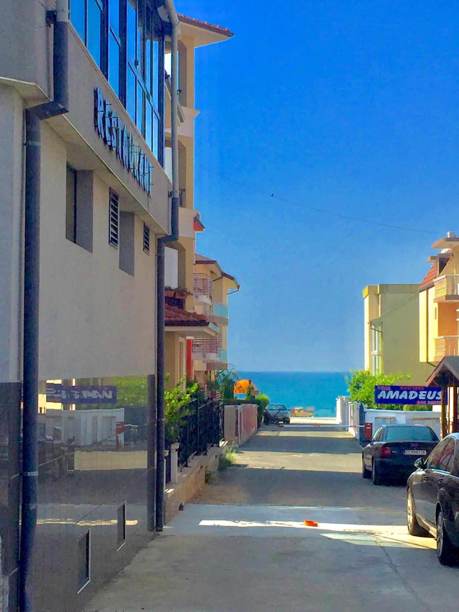Boutique Hotel Royal Nesebar Bagian luar foto